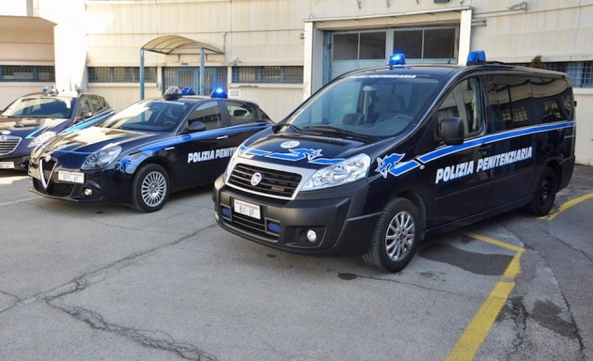 auto Polizia Penitenziaria