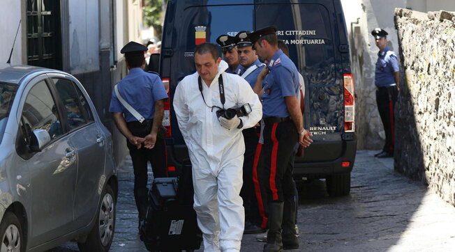 donna trovata morta ad ortigia