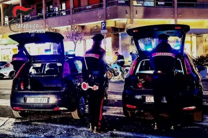 controlli carabinieri piazza dante