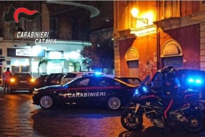 Caltagirone.Ruba un paio di occhiali da un negozio, 45enne riconosciuto e denunciato.