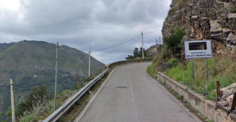 Galati Mamertino. Autorizzazione al transito sul ponte. 2 pullman