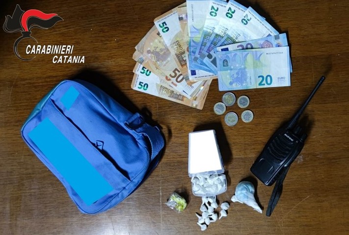 https://cataniapost.it/fiumefreddo-ti-faccio-a-pezzi-cinquantenne-arrestato