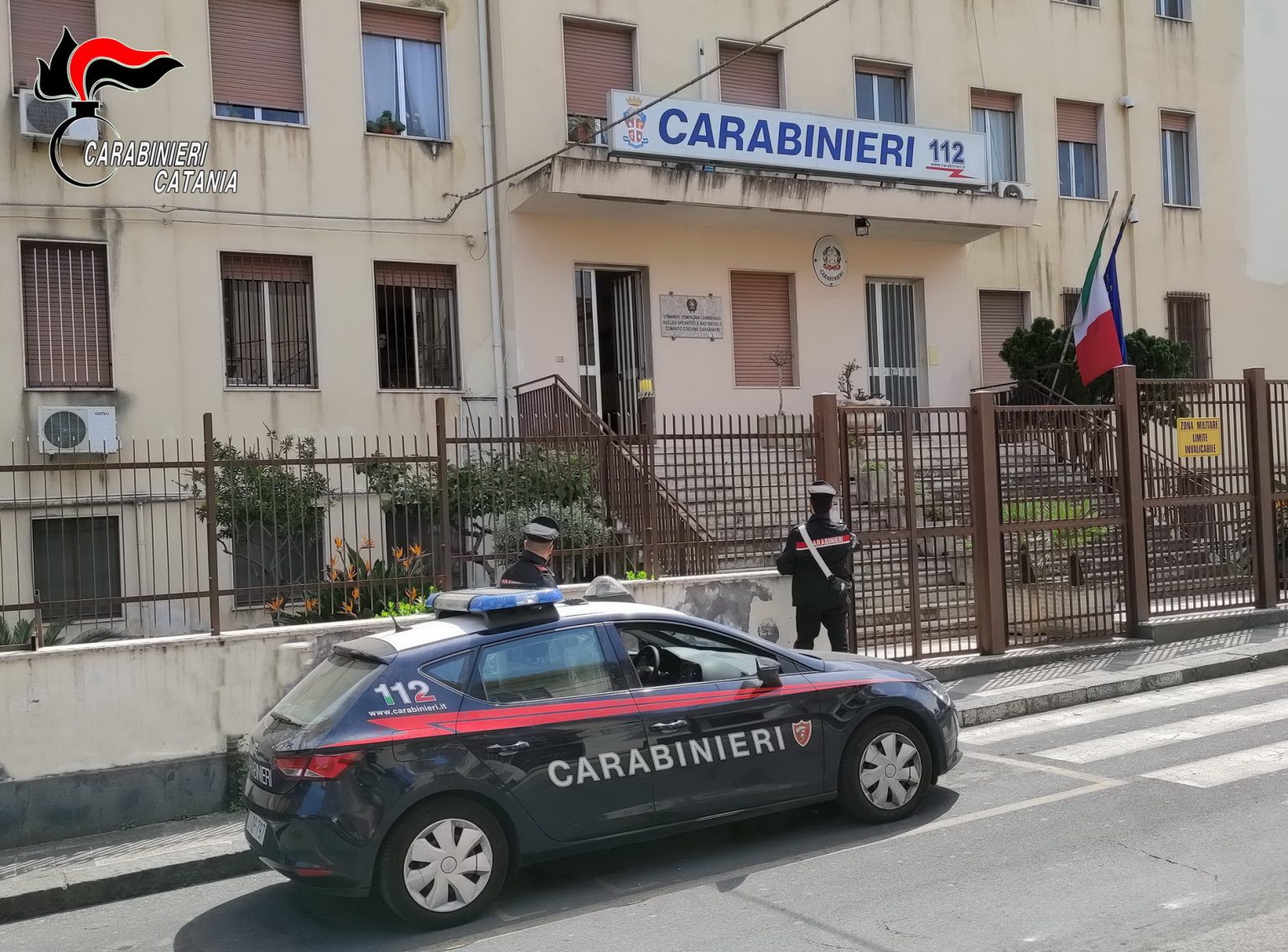 Dal divieto di avvicinamento agli arresti domiciliari.