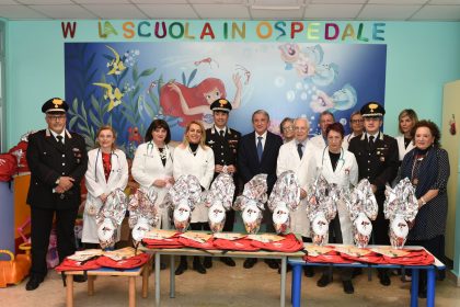 Carabinieri in visita ai piccoli degenti del Presidio Ospedaliero Garibaldi Nesima