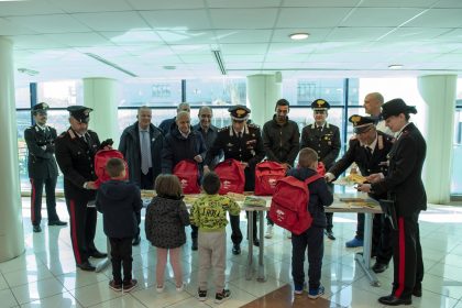 La solidarietà dell’Arma ai piccoli ricoverati dell’Emato-Oncologia del Policlinico