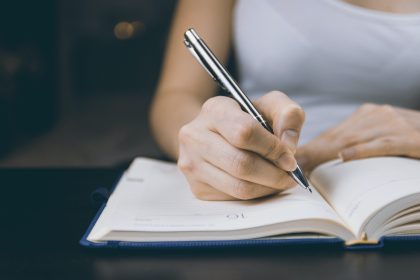 Calligrafia : cosa rivela di noi.