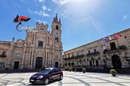 carabinieri aci sant'antonio