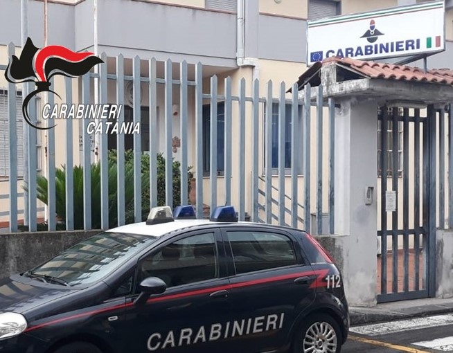 carabinieri riposto