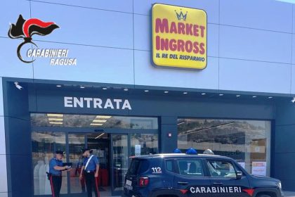 ispica romeno violento davanti supermercato