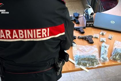carabinieri di francofonte spaccio di droga