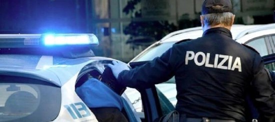 Figlio Arrestato per Omicidio della Madre
