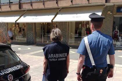 capolarato cinesi 6 negozi sospesi